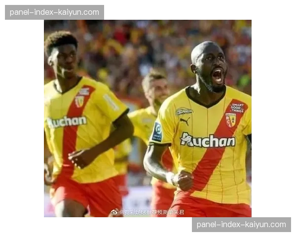 朗斯队长丹索专访:谈论球队的团队精神与冲击欧战资格的信念